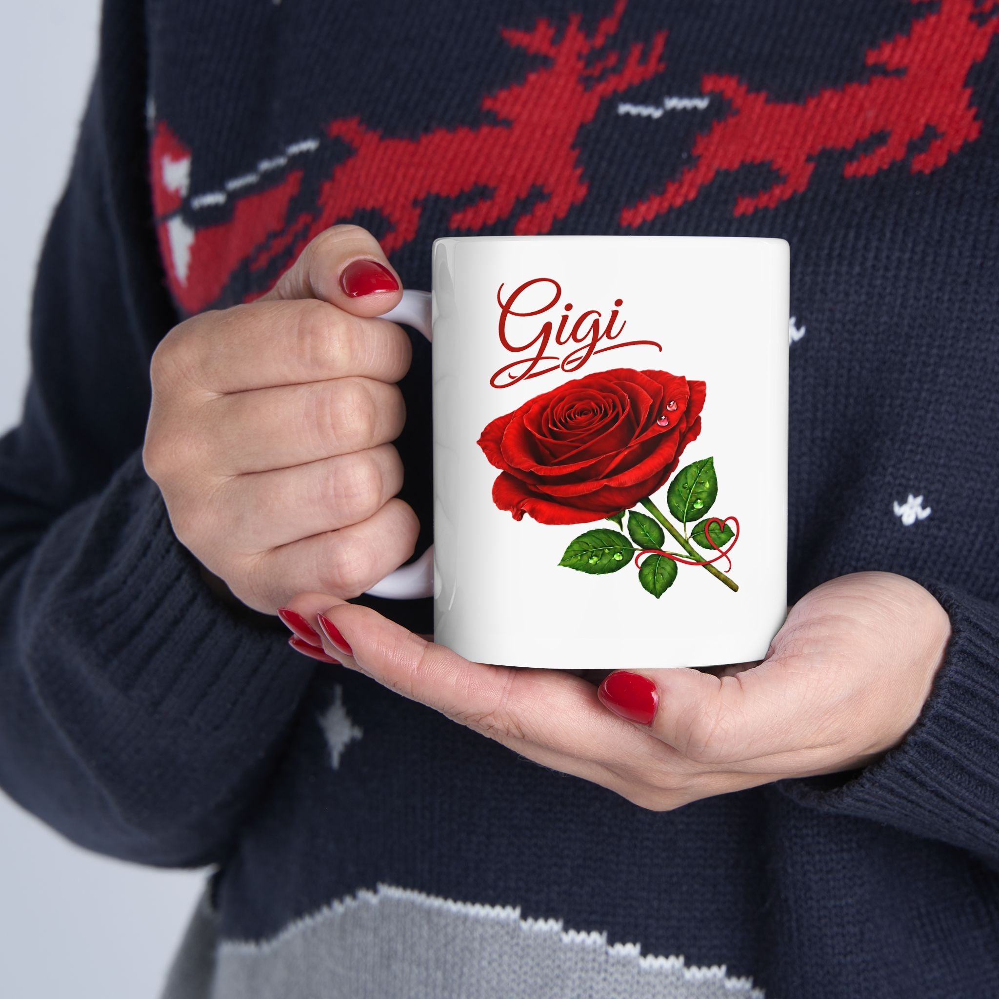 The Gigi – Signature Rose White Mug carries a soft, refined presence that feels warm, familiar, and deeply personal